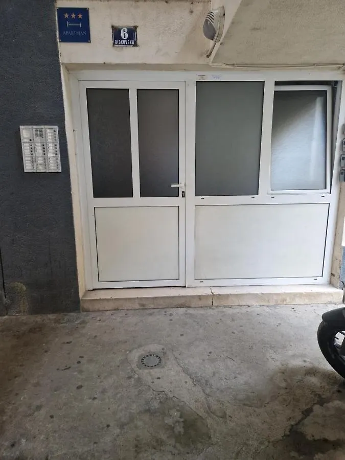 Studio Apartment Lemon & Sun Split 0*,