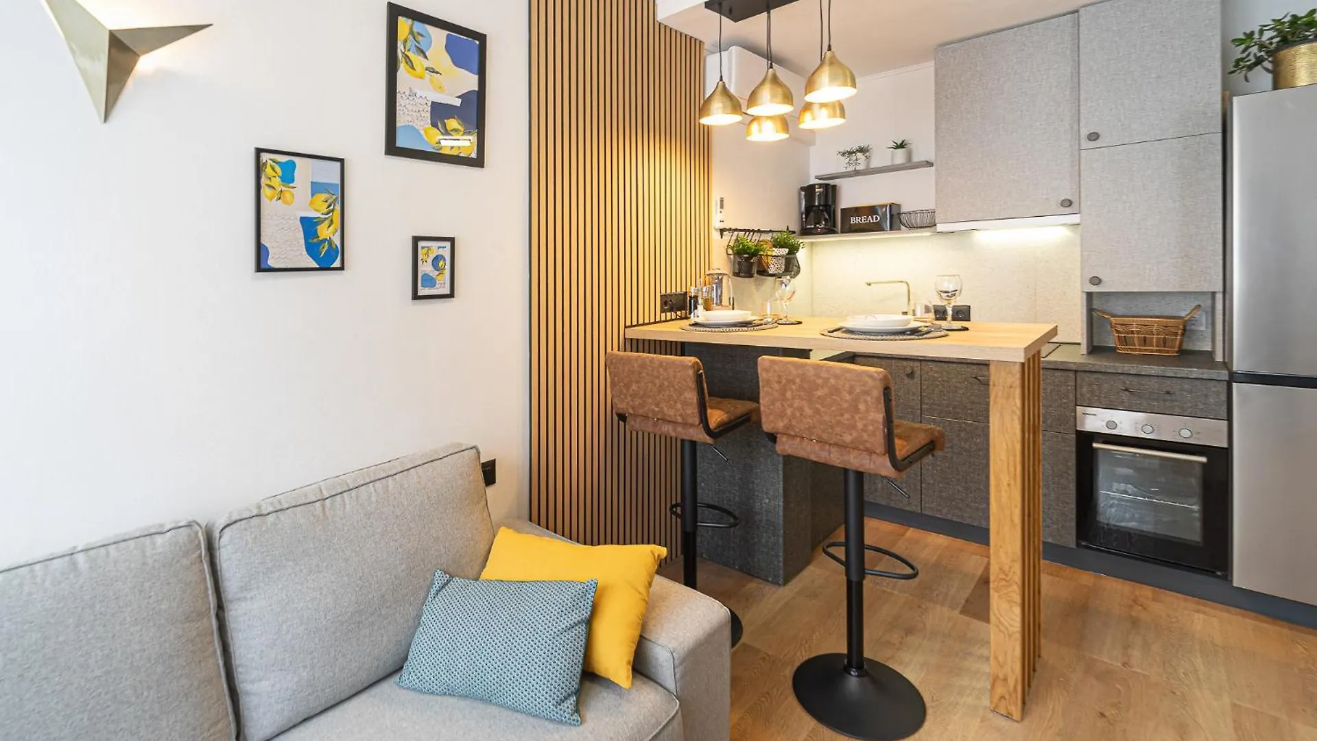 Studio Apartment Lemon & Sun Split 0*,