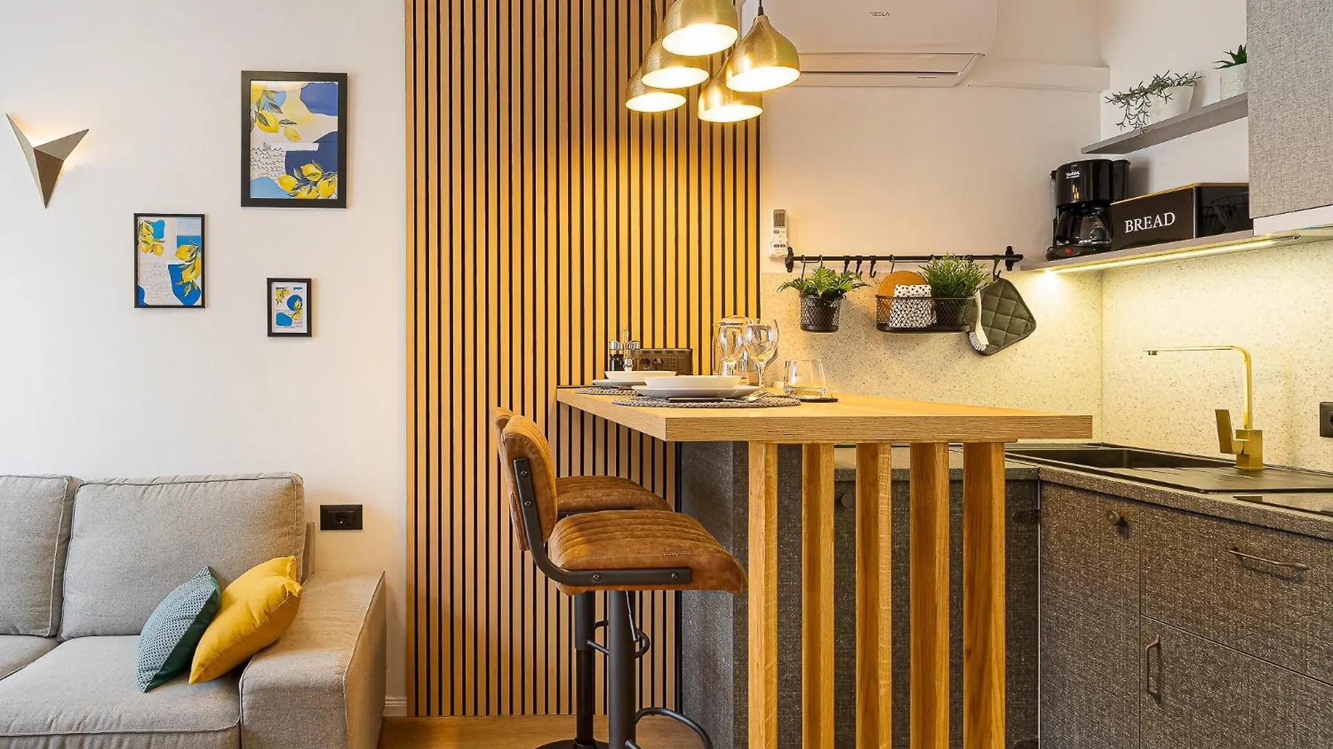Studio Apartment Lemon & Sun Split 0*,